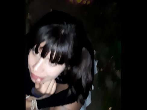 ❤️ Tänaval paisunud peenise vastu kommi eest ❤❌ Pornovideo at et.watchhentai.ru ﹏