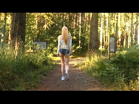 ❤️ Ilus naine liigub aeglaselt, mitte alasti video ❤❌ Pornovideo at et.watchhentai.ru ﹏